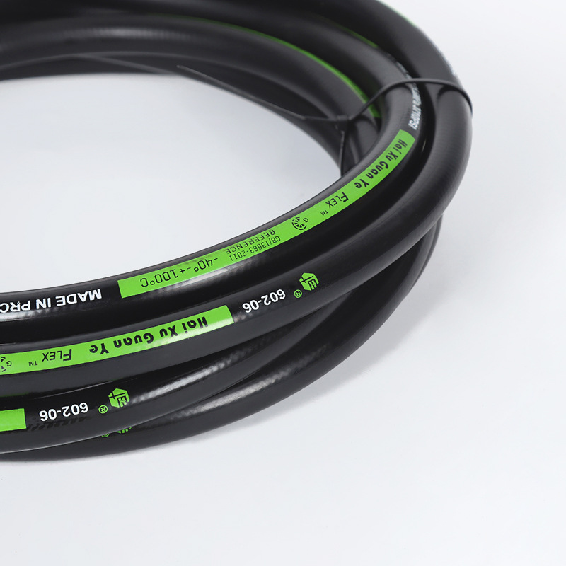 Mesin basuh kereta pistol air tekanan tinggi disesuaikan dengan hos kumbahan